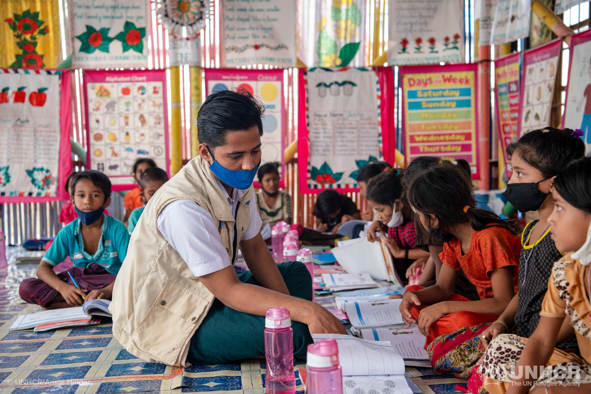 rohingya refugee teacher teaching students