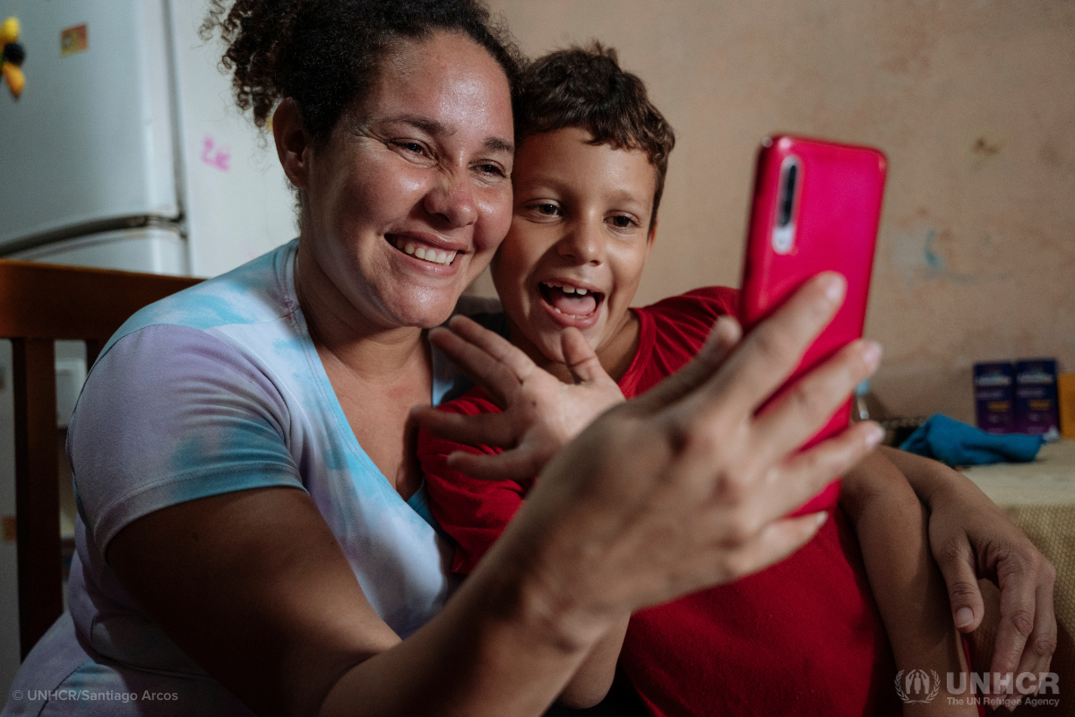 Venezuelan mother Desiree and her son