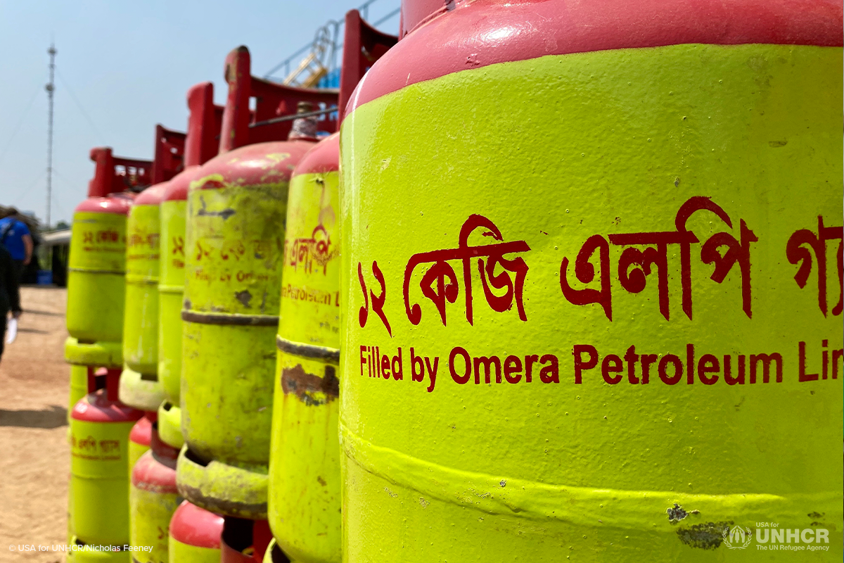 liquid petroleum gas tanks in kutupalong refugee camp