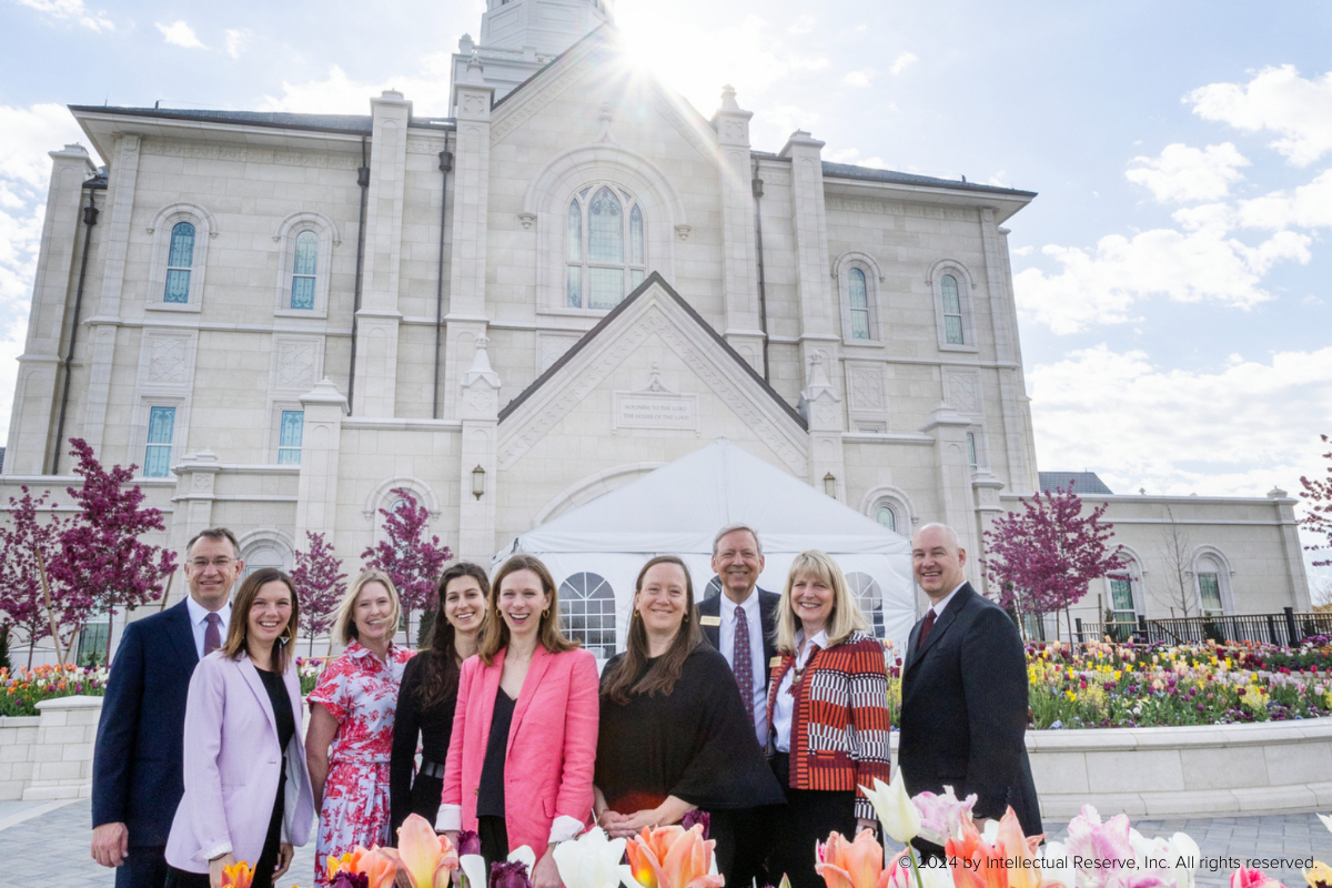 A delegation from USA for UNHCR tours the LDSC Taylorsville Utah Temple