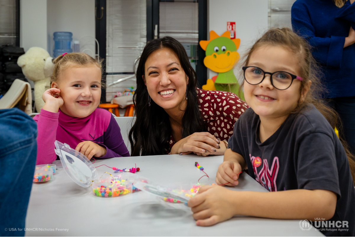 USA for UNHCR staffer visits Ukrainian refugee children in Poland